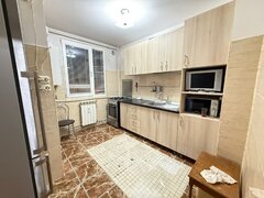 Drumul Taberei, metrou V. Ialomitei, dec., et. 1/4, cu centrala, mobilat